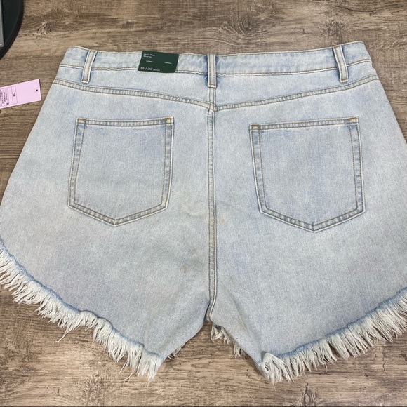 Wild Fable High rise button up short with raw fringe - Picture 6 of 7